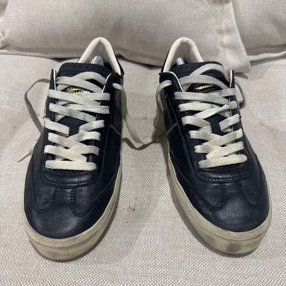 Golden Goose Soul Star Sneakers in black leather. EU45 - Picture 2 of 4